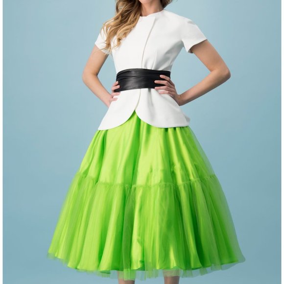 NEON GREEN SKIRT - Picture 1 of 6